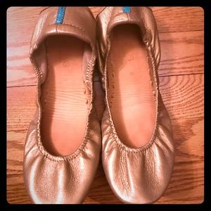 Metallic Gold Tieks - size 8